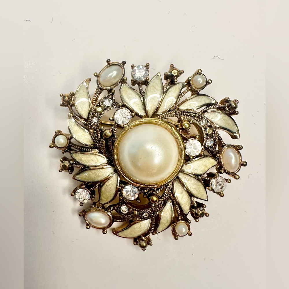 Vintage Monet Faux Pearl Rhinestone Floral Brooch Gold Tone signed glamour
